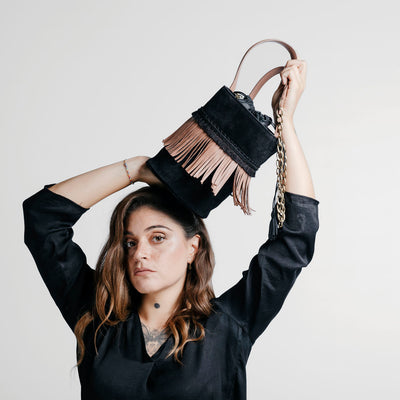 Secchiello Suede Nero