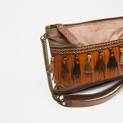 Fanciful Marrone Frange